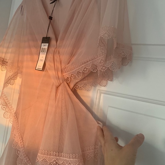 Dress - Picture 5 of 9